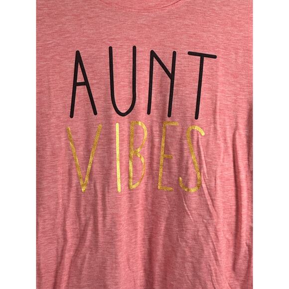 NWOT “AUNT VIBES” graphic tee soft heathered pink color Medium - Picture 2 of 3